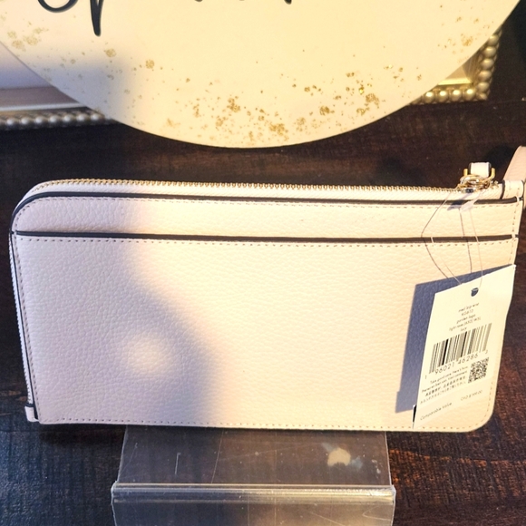 KATE SPADE LARGE FLORAL LUCY WRISTLET NWT